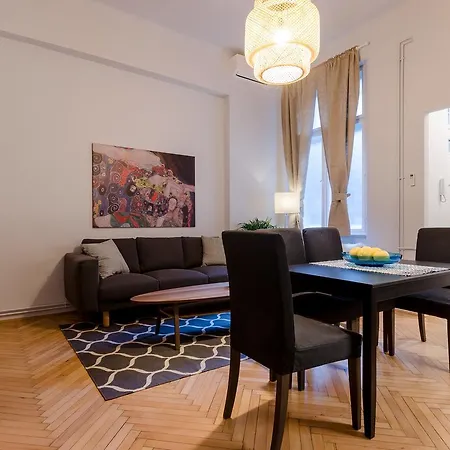 Oregano Budapest